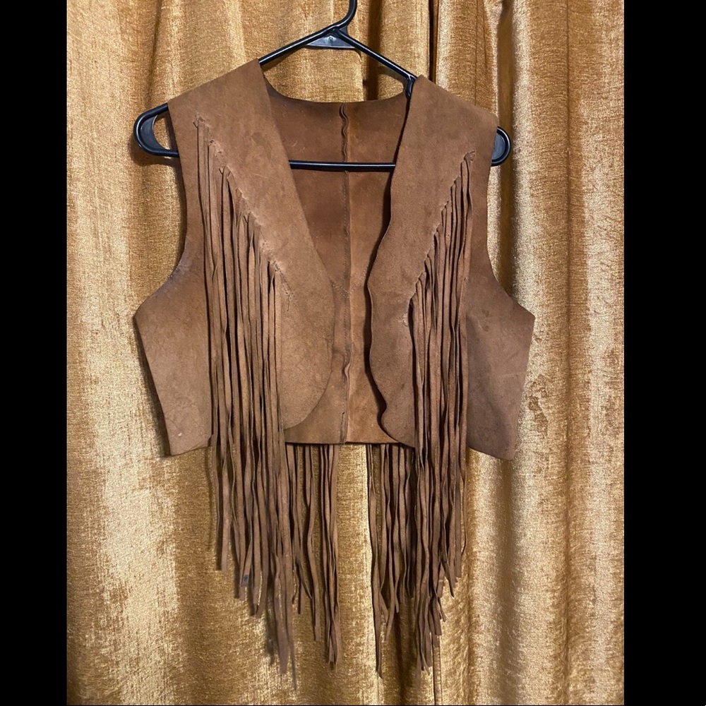 Vintage suede leather fringe vest 🤠🤠🤠